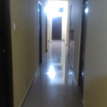 Galaxy Comforts Hotel Májszúr Kültér fotó