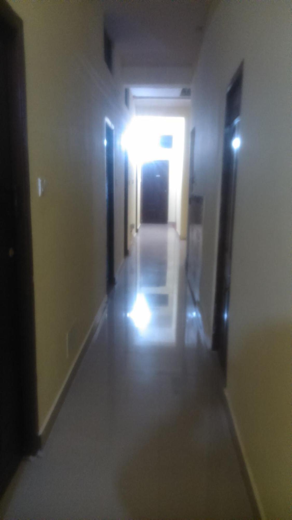 Galaxy Comforts Hotel Májszúr Kültér fotó